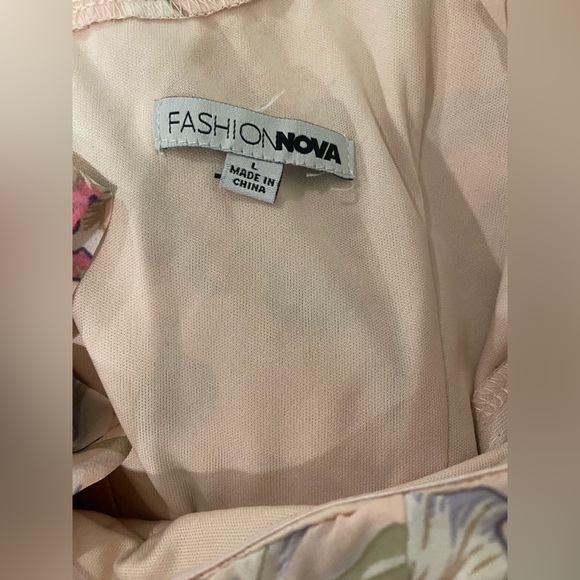 Fashion nova got time to grow top - Picture 6 of 7